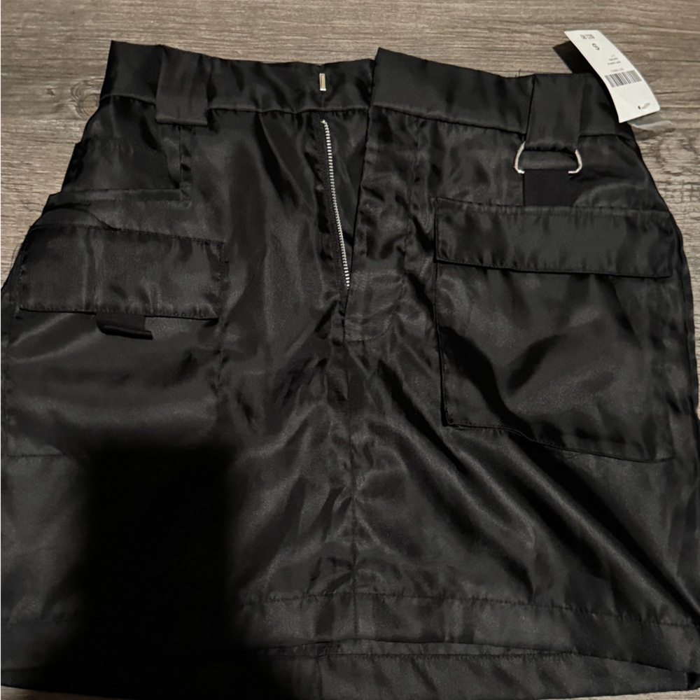 Forever 21 Black Midi Skirt